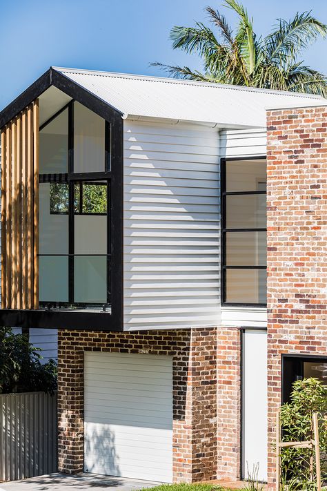 Red Brick House Exterior, Classic Facade, Cladding Design, House Cladding, James Hardie, Red Brick House, Modern House Facades, Brick Exterior House, Brick Home