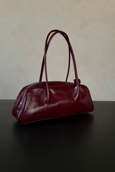 Burgundy Leather Bag, Baguette Bag Aesthetic, Red Baguette Bag, Maroon Bag, Cherry Bag, Burgundy Bag, Aesthetic Bags, Bowling Bag, Red Bag