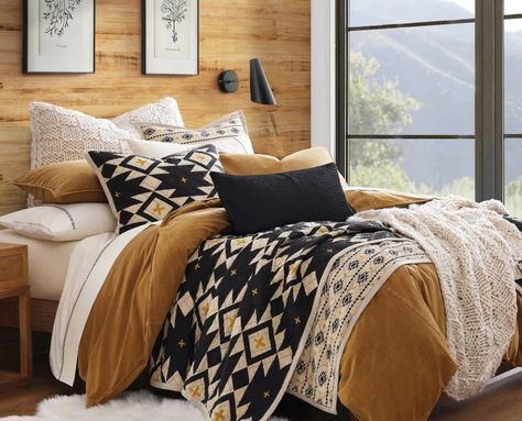 Diamond W Ranch LLP Aztec Bedding, Southwestern Bedroom, Southwestern Bedding, Western Room, Western Quilts, Rustic Quilts, Western Bedding, Western Bedroom, Dining Table Accessories