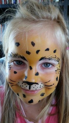 Leopard face paint for kids -start with the white, then yellow and finish off with black hair, spots and whiskers Kids Cheetah Face Paint, Easy Leopard Face Paint, Cheetah Face Paint Kids Easy, Easy Animal Face Paint Ideas For Kids, Leopard Face Paint Easy, Cheetah Face Paint Easy, Lion Makeup Kids, Face Painting Leopard, Jungle Animal Face Paint