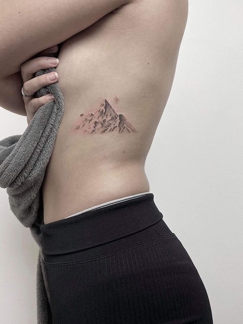 Ribcage Mountain Tattoo, Mountain Tattoo Side Ribs, Mountain Rib Tattoo, Preston Tattoo, Mountain Tattoo Ideas, Orion Tattoo, Moutain Tattoos, Berg Tattoo, Tattoo Mountain