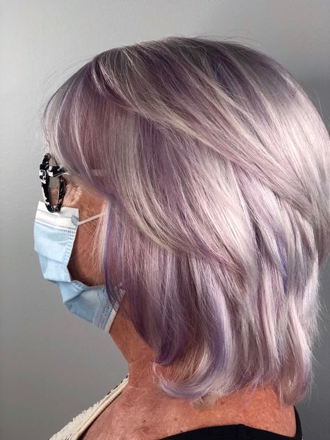 Grey Hair With Pastel Highlights, Fun Gray Hair For Women, Purplish Grey Hair, Gray Hair With Lavender Highlights, Gray Hair Purple Highlights, White Hair With Purple Highlights, Gray Hair With Pink Highlights, Gray Hair With Pink, Lavender Hair Streak