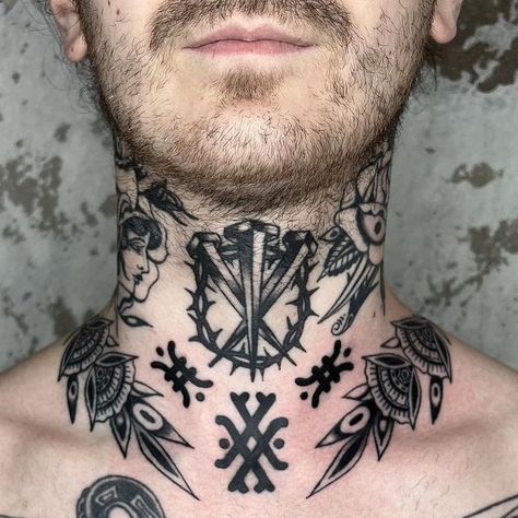 Ornament Neck Tattoo, American Traditional Collar Tattoo, Traditional Neck Tattoo Men, Black Work Neck Tattoo, Lower Neck Tattoo For Men, Around The Neck Tattoo, Traditional Throat Tattoo, Traditional Tattoo Neck, Japanese Neck Tattoo