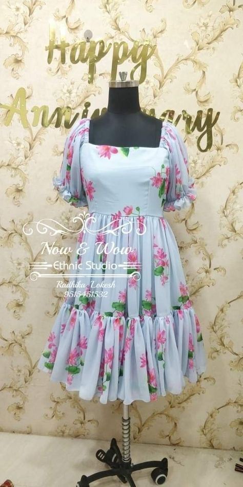 Georgette Floral Long Frocks Western, Short Frocks Stitching Ideas, Georgette Long Frocks Models, Chiffon Anarkali Dress Knee Length, Georgette Frocks Designer Latest, Western Frocks For Women Party Short, Floral Frocks For Women Knee Length, Georgette Short Frocks, Stitched Frocks For Women