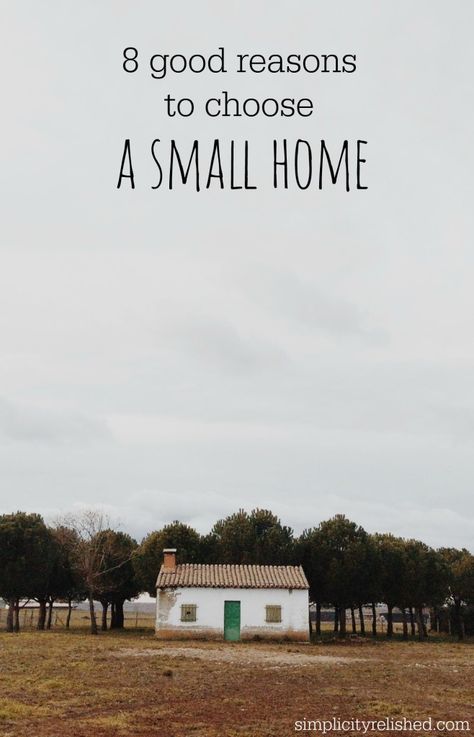 Moving To A Smaller Home, Living Minimally, Minimalist Decorating, House Minimalist, Minimalist Spaces, Small Cabins, Small House Living, Plans Architecture, Plans House