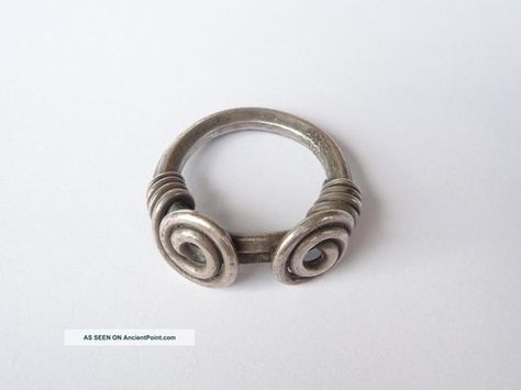 9th-10th century Norse wire wrap ring: Viking Jewellery, Morganite Diamond Ring, Wire Wrap Ring, Ancient Jewellery, Norse Jewelry, Viking Ring, Historical Jewellery, Medieval Jewelry, Wrap Ring