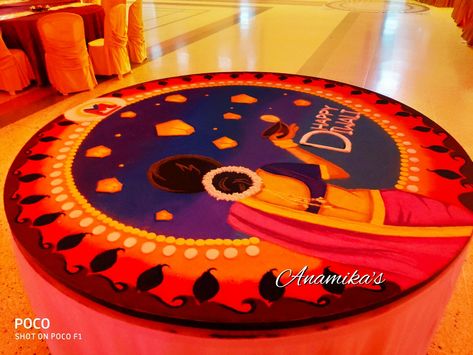 Lantern Rangoli, 3d Rangoli Designs Creativity, Big Rangoli Designs Creativity, Mehendi Pose, Rangoli Painting, Sanskar Bharti Rangoli Designs, Diwali Special Rangoli Design, Diwali Painting, Poo Kolam