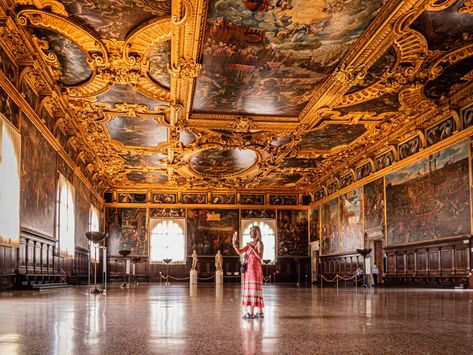 How To Visit The Doge's Palace In Venice & Beat The Crowds! Dodges Palace Venice, Palazzo Experimental Venice, Doges Palace Venice, Diocletian's Palace, Doge Palace Venice, Venice Attractions, Doge's Palace Venice, Doges Palace, Gritti Palace Venice