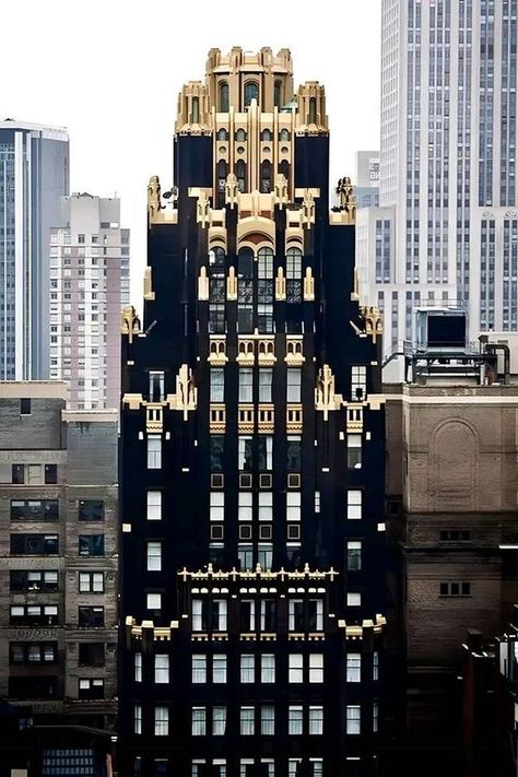 American Radiator Building, Bryant Park Hotel, Bryant Park, Art Deco Architecture, Park Hotel, Historic Homes, Skyscraper, Art Nouveau, Did You Know