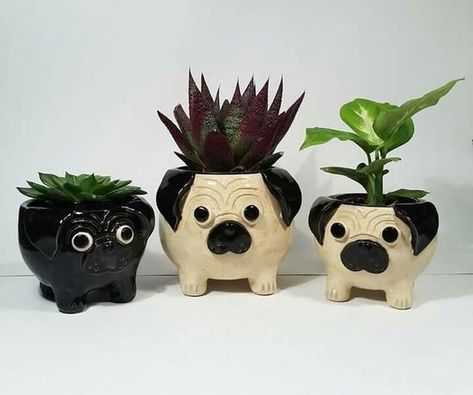 Pug Crafts, Clay Moulding, Pug Mug, Pottery Animals, Pug Art, Pottery Painting Designs, Clay Crafts Air Dry, A Pug, Fire Art