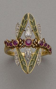 Art Nouveau Ruby Ring Designs, Bijoux Art Deco, Architectural Jewelry, Bijoux Art Nouveau, April Flowers, Jewelry Quotes, Tiffany Jewelry, Art Nouveau Jewelry, Bead Loom