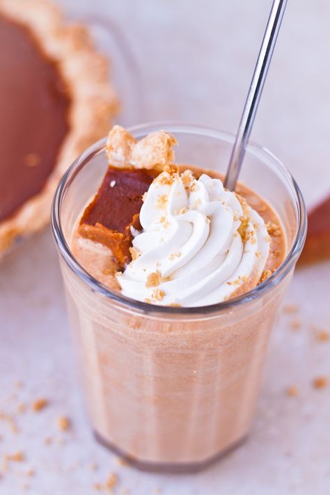 Leftover Thanksgiving Pumpkin Pie Milkshake Leftover Pumpkin Pie, Pie Milkshake, Yummy Milkshake Recipes, Milkshake Recipe Easy, Leftover Thanksgiving, Pumpkin Drinks, Thanksgiving Pumpkin Pie, Leftover Pumpkin, Pumpkin Pancakes