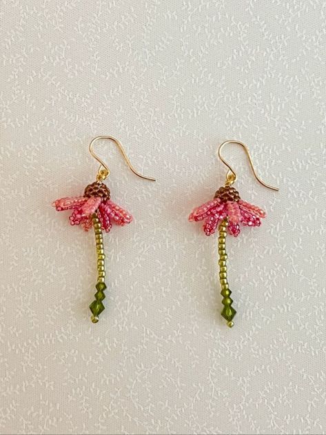 Beaded Flowers Patterns, Seed Bead Crafts, Beaded Earrings Tutorials, Beaded Earrings Diy, Beading Jewelery, Bead Charms Diy, Diy Bracelet Designs, Handmade Jewelry Tutorials, Seed Bead Tutorial