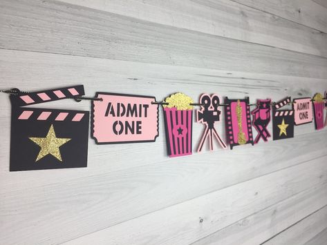 Movie Star Garland Movie Birthday Movie Night Garland - Etsy Movie Night Banner, Movie Theater Theme, Birthday Movie Night, Birthday Movie, Cinema Party, Movie Night Decorations, Hollywood Birthday, Cinema Decor, Pink Movies