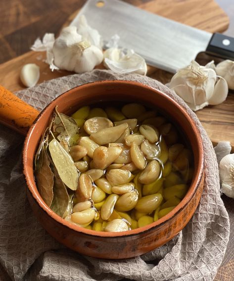 Garlic Confit and Garlic Oil White Wine Lemon Sauce, Clams Oreganata, Baked Clams Oreganata, Garlic Oil Recipe, Baked Clams, Chicken Confit, Garlic Confit, Rustic Bread, Garlic Oil