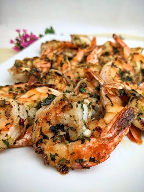 Italian Style Grilled Shrimp – Global Dine In Strawberry Banana Pudding, Italian Shrimp, Italian Shrimp Recipes, Fish Bar, Cook Shrimp, Recipes Sides, Italian Seafood Recipes, Banana Pudding Recipe, Recipes Restaurant