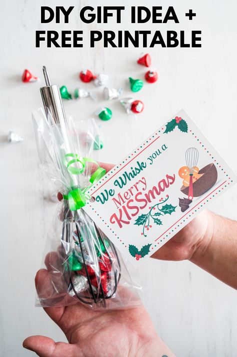 Whisk With Hershey Kisses, We Wish You A Merry Kissmas, Whisk Christmas Ideas, Chocolate Kisses Gift Ideas, You’ve Been Socked Gift Ideas, Whisk You A Merry Christmas, Whisk Christmas Gift, Merry Kissmas Printable Free, Whisk You A Merry Kissmas