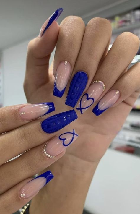 College Nails, Shiny Nails Designs, Shiny Nails, Acrylic Nails Coffin Pink, Elegant Nails, Fancy Nails, Purple Nails, Long Acrylic Nails, Acrylic Nail Designs