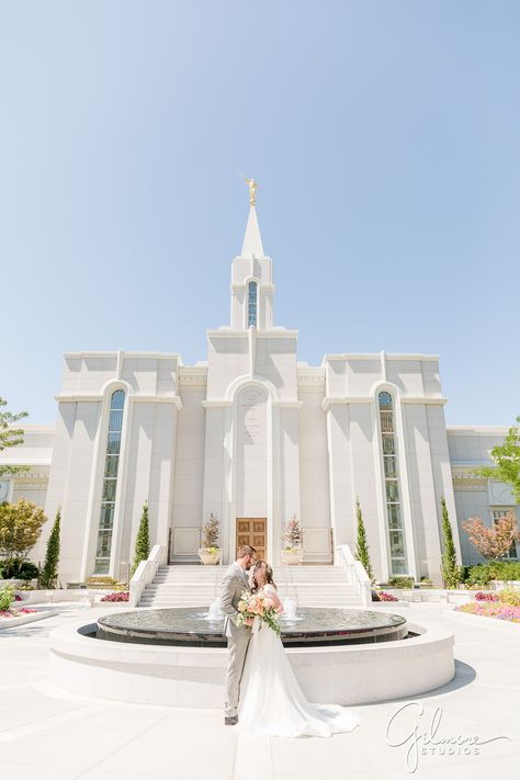 Bountiful Temple Wedding Bountiful Utah Temple, Mormon Temple Wedding, Bountiful Temple Wedding Pictures, Bountiful Temple Wedding, Temple Sealing, Bountiful Temple, Mormon Wedding, Beach Engagement Photography, Lds Pictures