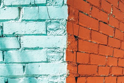 5 Reasons You’ll Regret Painting Your Brick House Painted Brick Exteriors, Types Of Bricks, Painted Brick House, Easy Diy Paint, Diy Paint Projects, Brick Exterior House, Exterior Makeover, Casa Exterior, Exterior Remodel