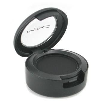 MAC - Small Eye Shadow - Carbon - 1.5g *** You can get more details by clicking on the image. Cleopatra Makeup, Eyeshadow Black, Black Mac, Mac Eyes, Best Eyeshadow, Black Eyeshadow, Eyeshadow Base, Mac Eyeshadow, Dark Brown Eyes