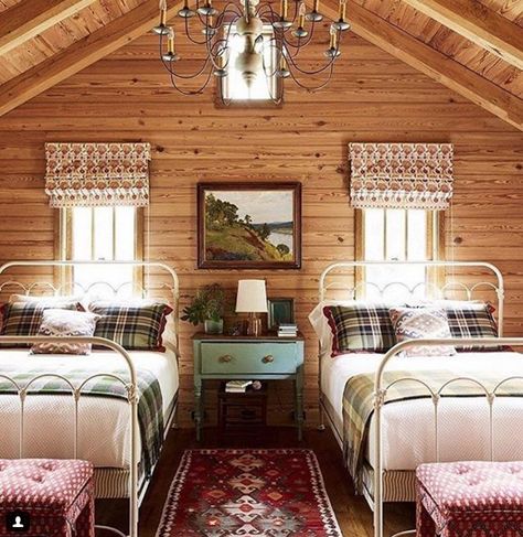 5 Instagram Photos That Stopped Me In My Scroll | The Lettered Cottage Cabin Bedroom, Cabin Interiors, Cabin Living, Attic Bedroom, Cabin Style, Furniture Bedroom, Rustic Cabin, Cabin Homes, Camping Meals