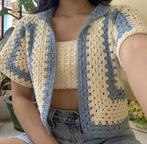 Halter Top With Jacket, Granny Hexagon Shirt, Crochet Hexagon Button Up, Fast Crochet Clothes, Hexagon Crochet Shirt, Cute Crochet Tops Summer Outfits, Tops Outfit Aesthetic, Cute Crochet Clothing, Crochet Button Up