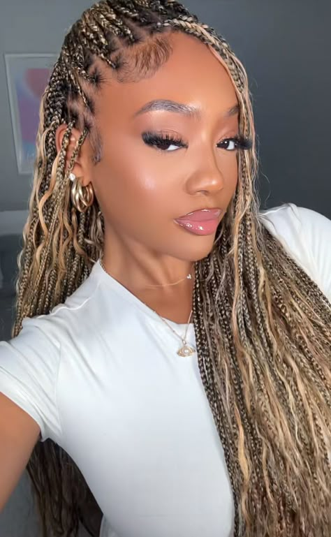 Nice Hair Colors For Black Women, Black Women With Blonde Braids, 613 Boho Braids, Blonde Knotless Goddess Braids, Blonde Tree Braids, Blonde Black Braids, Blonde Cornrow Braids, Black Women Blonde Braids, Blond And Black Braids