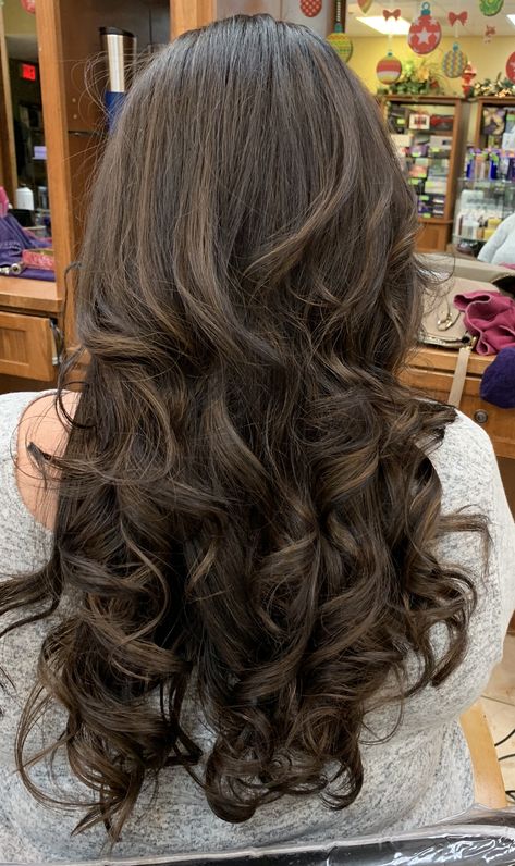 Semi Highlights, Caramel Highlights On Dark Brown, Carmal And Blonde Highlights On Dark Brown Hair, Dark Brown Hair With Highlights 90s, Really Dark Brown Hair With Highlights, Dark Brown Permed Hair, Dark Wavy Hair With Highlights, Darker Highlights, Highlights For Dark Brown Hair Wavy