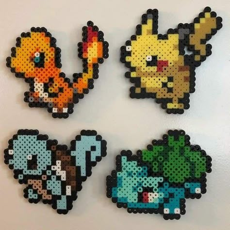 Perler Beads Charmander, Charmander Perler Bead Pattern, Squirtle Perler Beads, Pikachu Bead Pattern, Heat Beads Ideas, Perler Bead Art Pokemon, Bulbasaur Perler Bead Pattern, Charmander Perler Beads, Pikachu Perler Bead Pattern