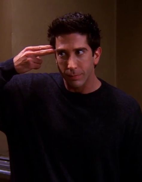 Ross Friends, Joey Friends, Friends Scenes, Friends (tv Series), Spitting Image, Friends Episodes, David Schwimmer, Friends Poster, Ross Geller