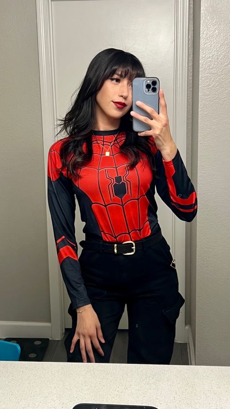 Spiderwoman. Spiderman. Work Costume. Halloween. Spiderwoman Outfit, Black Spiderman Costume Women, Spider Man Costume For Women Aesthetic, Spiderman Outfit Women, Womens Spiderman Costume, Diy Spiderman Costume, Spiderwoman Costume, Costumes Corset, Costumes Drawing