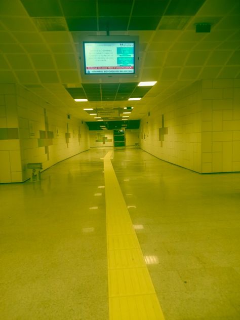 Liminal Space Train, Space Train Station, Space Train, Time Loop, Liminal Space, Subway Station, Show Me The Way, Photography Subjects, Space Station