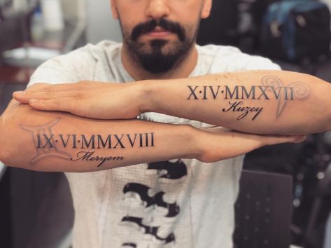 Numerical Tattoos, Roman Numeral Tattoo Arm, Tato Nama, Wolf Girl And Black Prince, Roman Numbers Tattoo, Font Tato, Kid Name Tattoo, Baby Name Tattoos, Tatuagem Masculina Pequena