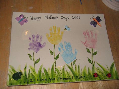 0 0 The Pottery Stop Gallery! Handprint Garden Platter 634 views Handprint Garden, Holiday Crafts Gifts, Keepsake Crafts, Hand Prints, Paint Your Own Pottery, Foot Print, Handprint Crafts, Mother's Day Diy, First Mothers Day