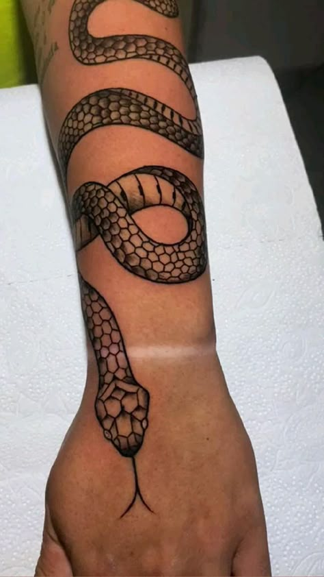 Snake Tattoo Design Traditional, Tattoo Design Traditional, Traditional Snake, Traditional Snake Tattoo, Around Arm Tattoo, Tattoo Snake, Snake Tattoos, Snake Tattoo Design, Elbow Tattoos