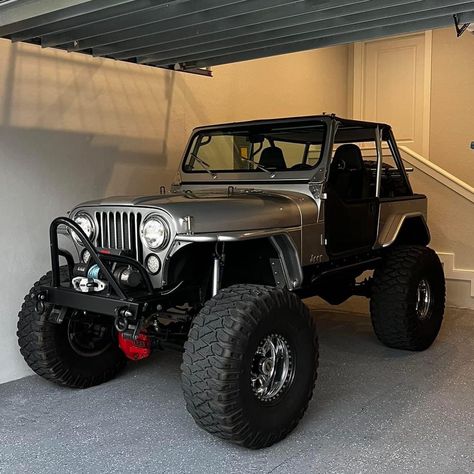 JEEP CJ WORLDWIDE (@jeep_cj5_cj7) • Instagram photos and videos 2 Door Jeep, Jeep Quotes, American Pickup Trucks, Cj Jeep, Custom Jeep Wrangler, Vintage Jeep, Jeep Cj7, Jeep Cj5, Custom Jeep