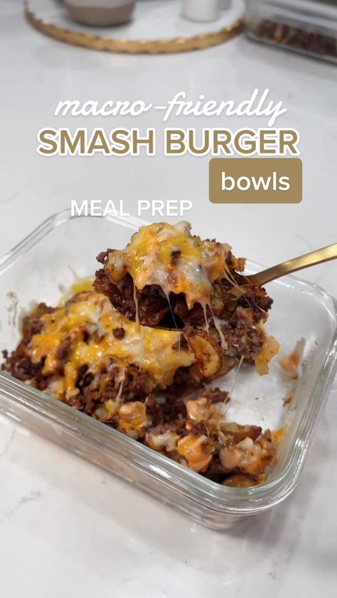 Burger Bowls, Burger Fries, High Protein Meal Prep, Healthy High Protein Meals, Macro Friendly Recipes, Healthy Lunch Meal Prep, Salad Pasta, Easy Healthy Meal Prep, Smash Burger