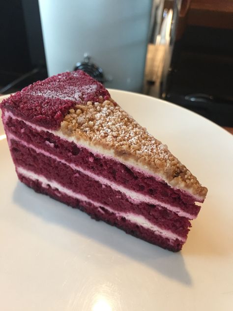 Velvet Cake, Red Velvet Cake, Food Diary, Red Velvet, Dessert, Velvet, Ethnic Recipes, Cake, Red