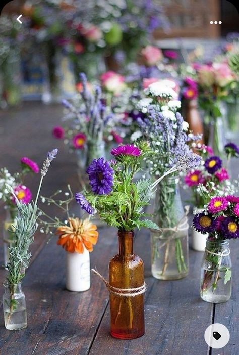 Colorful Flowers Arrangements, Dahlia Bouquet, Rustic Wedding Decorations, Summer Wedding Decorations, 2025 Wedding, Claire Pettibone, Wildflower Wedding, Deco Floral, Forest Wedding