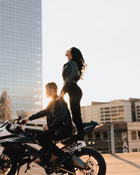 Motorcycle Couple Photography, Motorcycle Photoshoot, Motorcycle Photo Shoot, Bike Wedding, Biker Couple, Motorcycle Couple, Blossom Wedding, Pre Wedding Shoot Ideas, Studio Shots