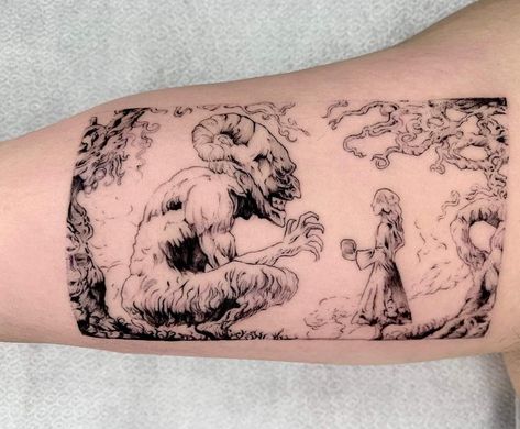 Titan Tattoo, Attack On Titan Tattoo, Tattoo Inspiration Men, Spooky Tattoos, Tattoo Style Drawings, Black Ink Tattoos, Dope Tattoos, Simplistic Tattoos, Anime Tattoos