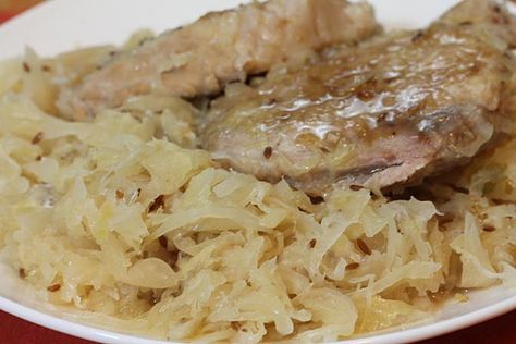 Slow Cooker Country Ribs, Sauerkraut Crock, Pork And Sauerkraut Recipe, Pork Chops And Sauerkraut, Brown Sugar Pork Chops, Country Ribs, Pork Chops And Potatoes, Slow Cooker Pork Chops, Crockpot Pork Chops