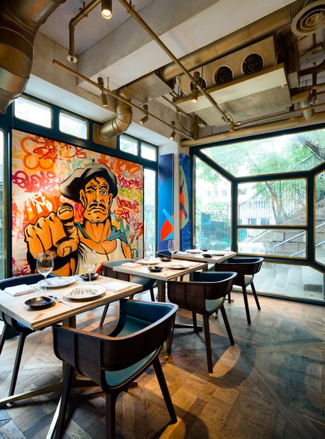 The Walls Of This Restaurant Are Filled With Street Art Chaise Restaurant, Café Design, Art Restaurant, Restaurant Lounge, French Cafe, Bar Interior, Bar Design Restaurant, Nightlife Travel, Zadar