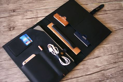 Black leather padfolio organizer case folder from LeatherNeo Leather Wedding Gifts, Custom Laptop Case, Ipad Pro Sleeve, Groomsmen Gift Bags, Leather Macbook Case, Macbook Bag, Leather Computer Bag, Leather Padfolio, Leather Organizer