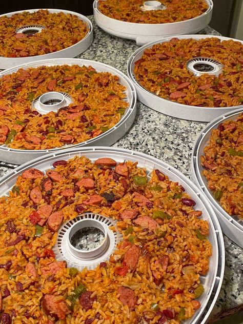 Motorcycle Camping Meals: Dehydrated Red Beans & Rice - Ride to Food Dehydrated Food Recipes Backpacking Meals, Dehydrated Meals For Backpacking, Dehydrated Meals For Hiking, Backpacking Dehydrated Recipes, Dehydrated Camping Meals Diy, Dehydrated Dinner Recipes, Dyhrated Food Recipes, Dehydrator Meal Recipes, Diy Dehydrated Backpacking Meals