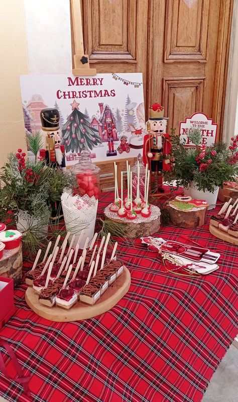 Christmas Party Dessert Table, Christmas Desserts Party, Christmas Candy Bar, Christmas Dessert Table, Party Dessert Table, Christmas Backdrops, Plaid Christmas, Cozy Christmas, Christmas Candy