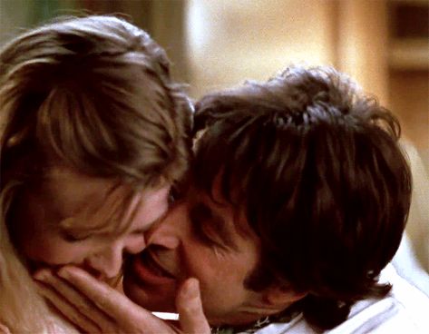 Frankie & Johnny (1991). Al Pacino. Michelle Pfeiffer. Frankie And Johnny 1991, Al Pacino Frankie And Johnny, Al Pacino 90s, Al Pacino Gif, Al Pacino Michelle Pfeiffer, Young Al Pacino, Vintage Americana Aesthetic, Guys My Age, Frankie And Johnny