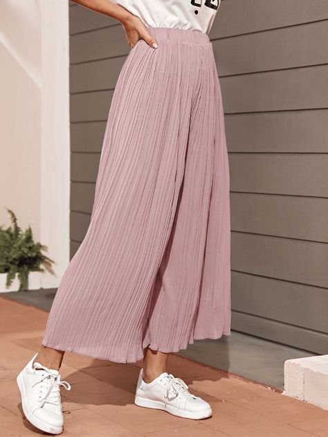 Wide Leg Pants Modest Outfit, Modest Outfits Pants, Pleated Top Outfit, Pleated Pants Outfit, Pants From Shein, Modest Pants, Styling Wide Leg Pants, Tulle Skirts Outfit, Spring Pants