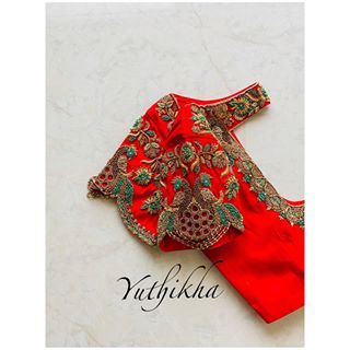 Short Hand Work Blouse Designs, Aariya Work Blouse, Yuthika Blouse Design, Short Hand Aari Work Blouse Design, Short Sleeve Aari Work Blouse Designs, Short Hands Maggam Work, Short Sleeves Design For Blouse, Elegant Aari Work Blouse, Sleeve Embroidery Designs